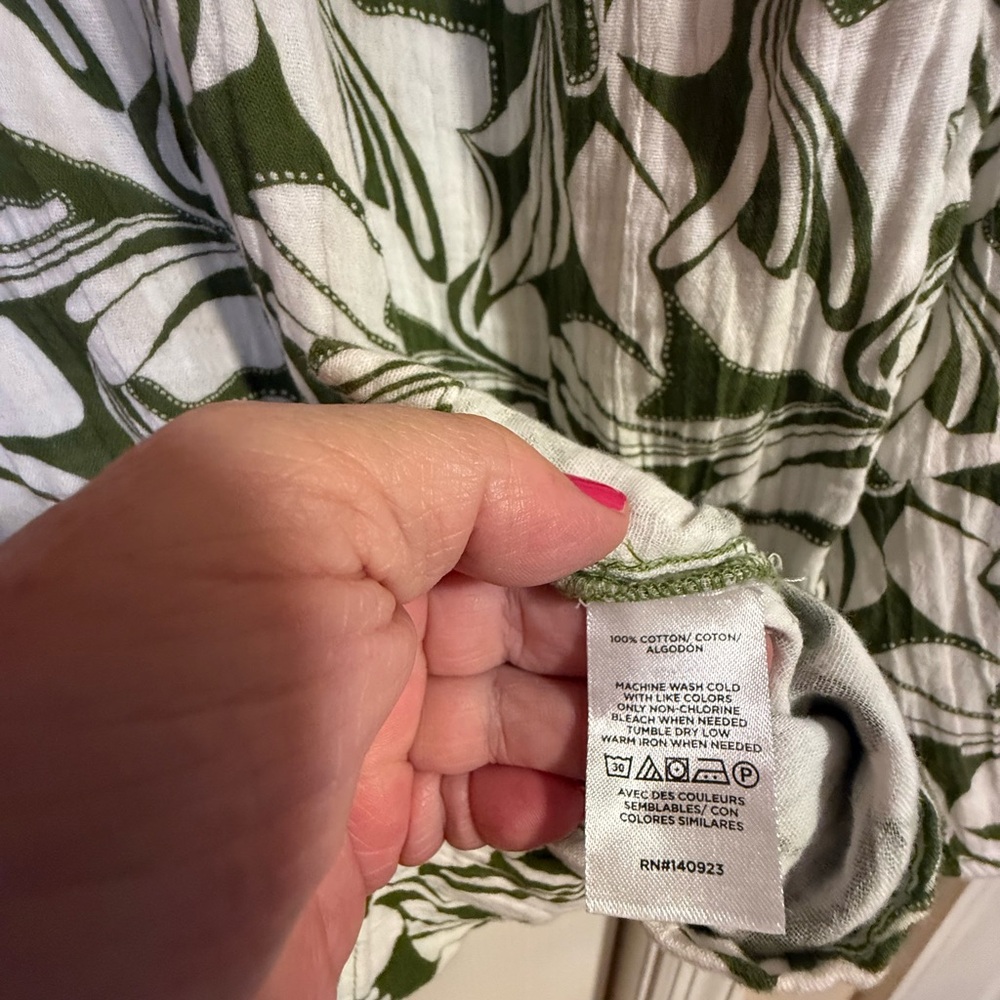 LOFT Beach Olive and White Leaf Pattern Top - Picture 5 of 5